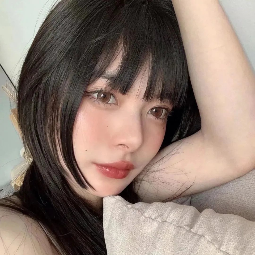 秋瑾 封面